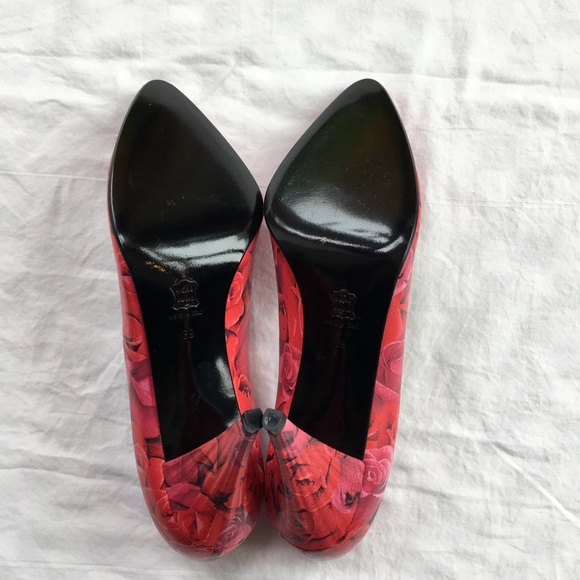 VTG Versace Rose Heels, EU39 - Picture 6 of 11